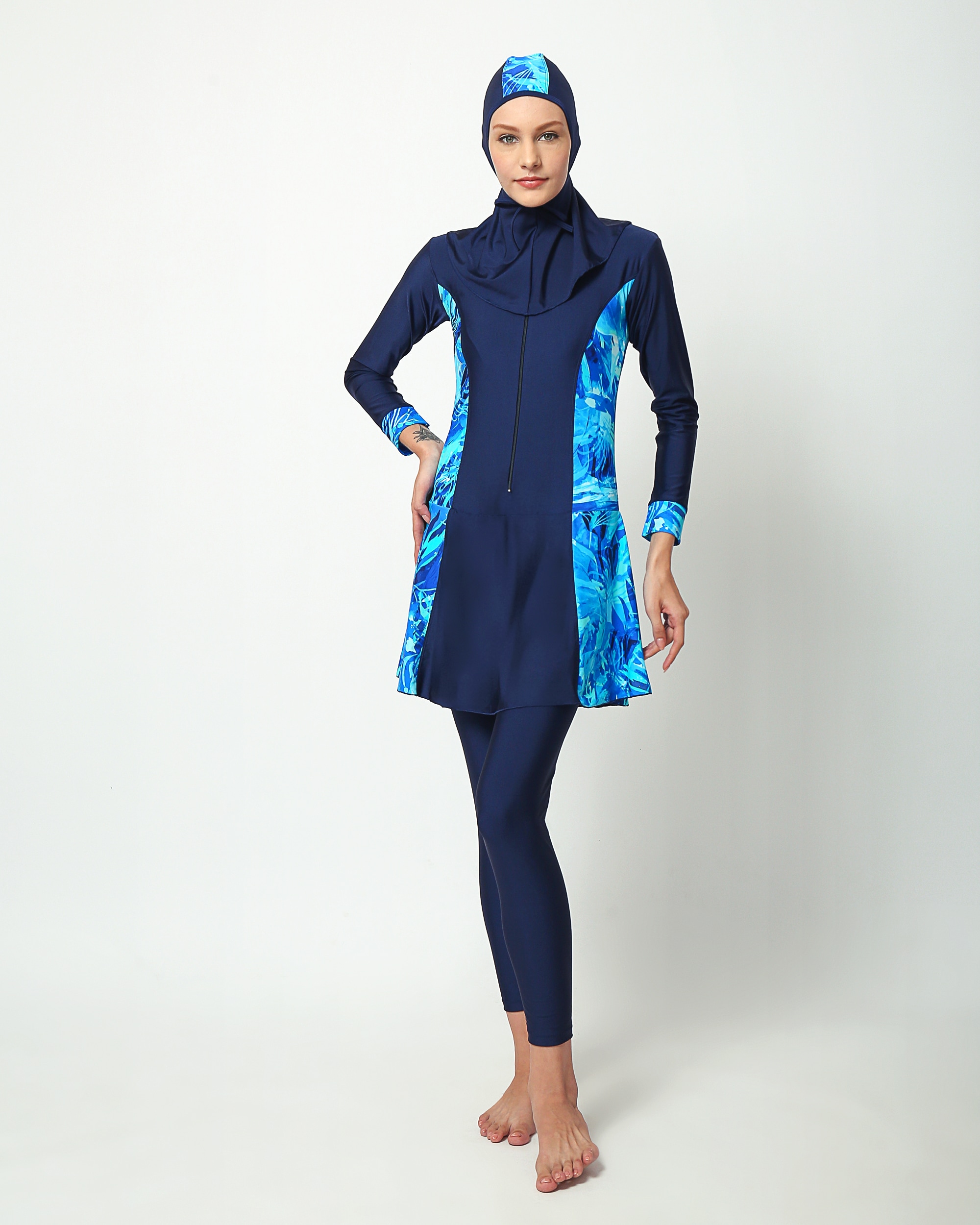 BRM 19 Navy Blue Abstract